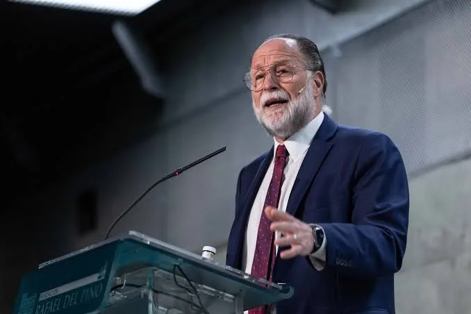 Ricardo Hausmann califica de depredador el reciente acuerdo petrolero entre Estados Unidos y Venezuela